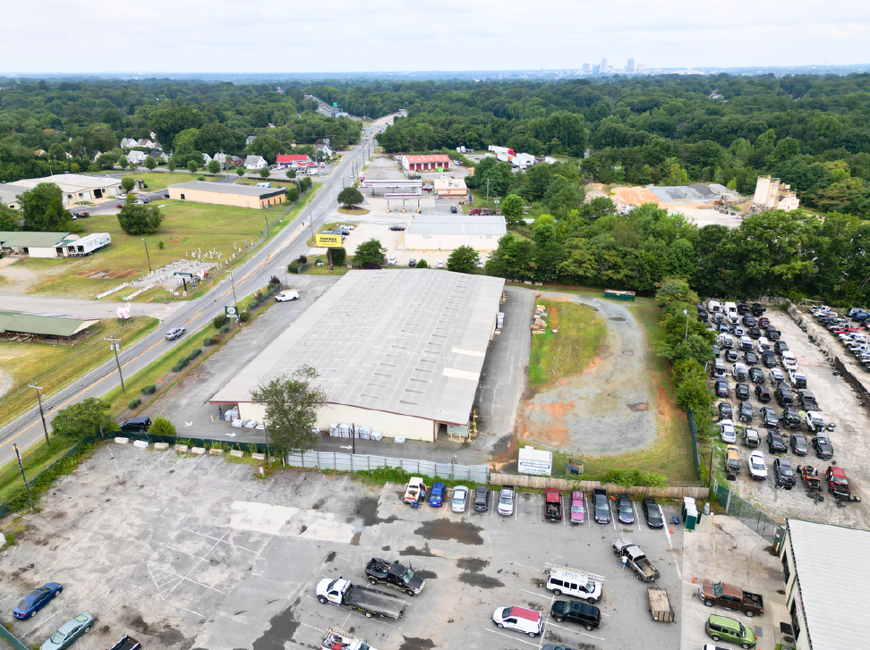 3425 Thomasville Rd, Winston-Salem, NC for lease Building Photo- Image 1 of 5