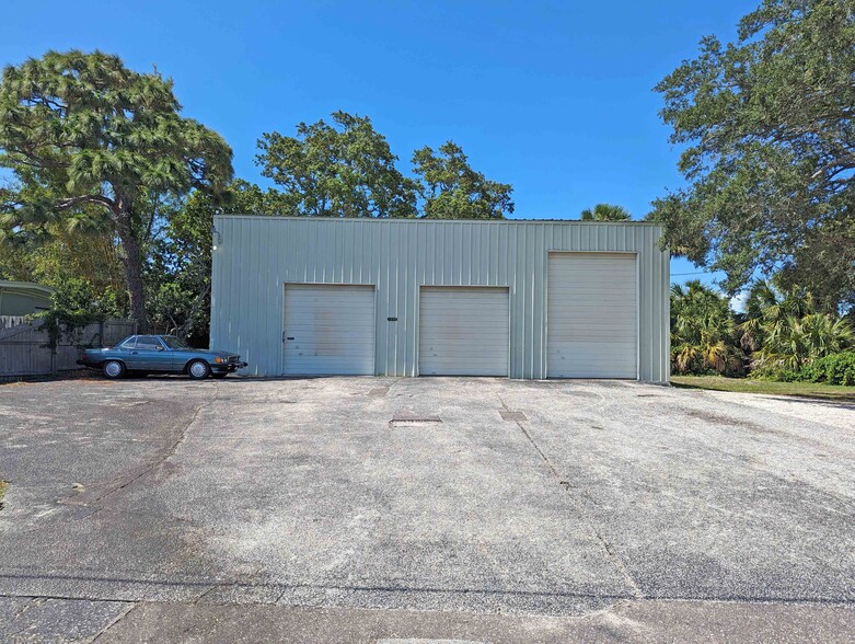 1550 Old Colonial Way, Melbourne, FL for sale - Primary Photo - Image 1 of 4