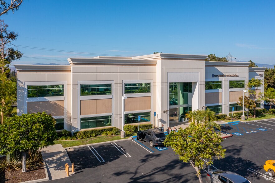 135 Columbia, Aliso Viejo, CA for lease - Building Photo - Image 1 of 5