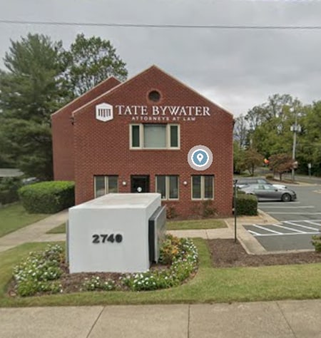 2740 Chain Bridge Rd, Vienna, VA for lease Building Photo- Image 1 of 2