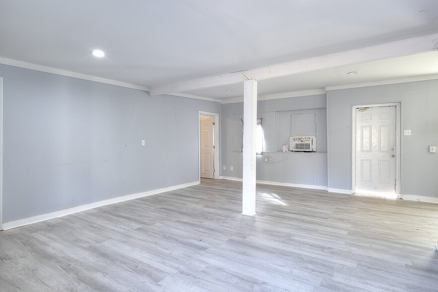 6705 Shady Grove Rd, Cumming, GA for sale - Building Photo - Image 3 of 26