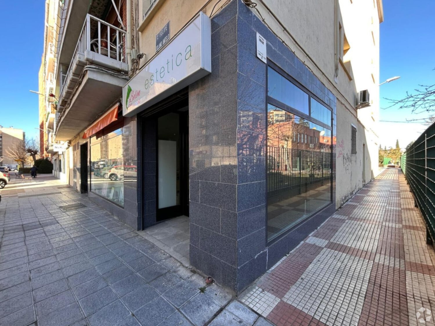 Calle Felipe Solano Antelo, 19 B, Guadalajara, Guadalajara for sale Interior Photo- Image 1 of 1