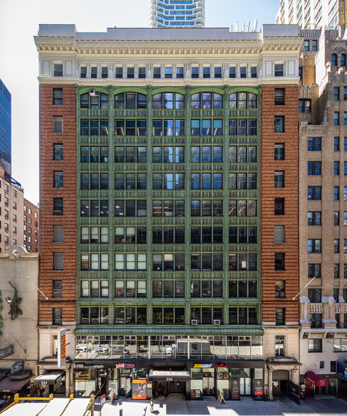 244-252 W 54th St, New York, NY for lease - Building Photo - Image 1 of 9