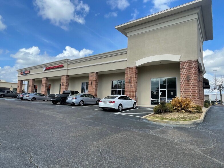 1260 E County Line Rd, Ridgeland, MS for lease - Building Photo - Image 2 of 3