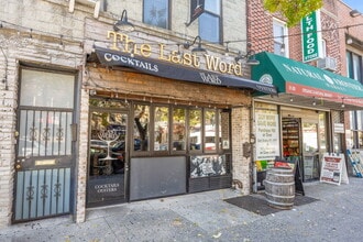 31-30 Ditmars Blvd, Astoria, NY for lease Interior Photo- Image 2 of 16