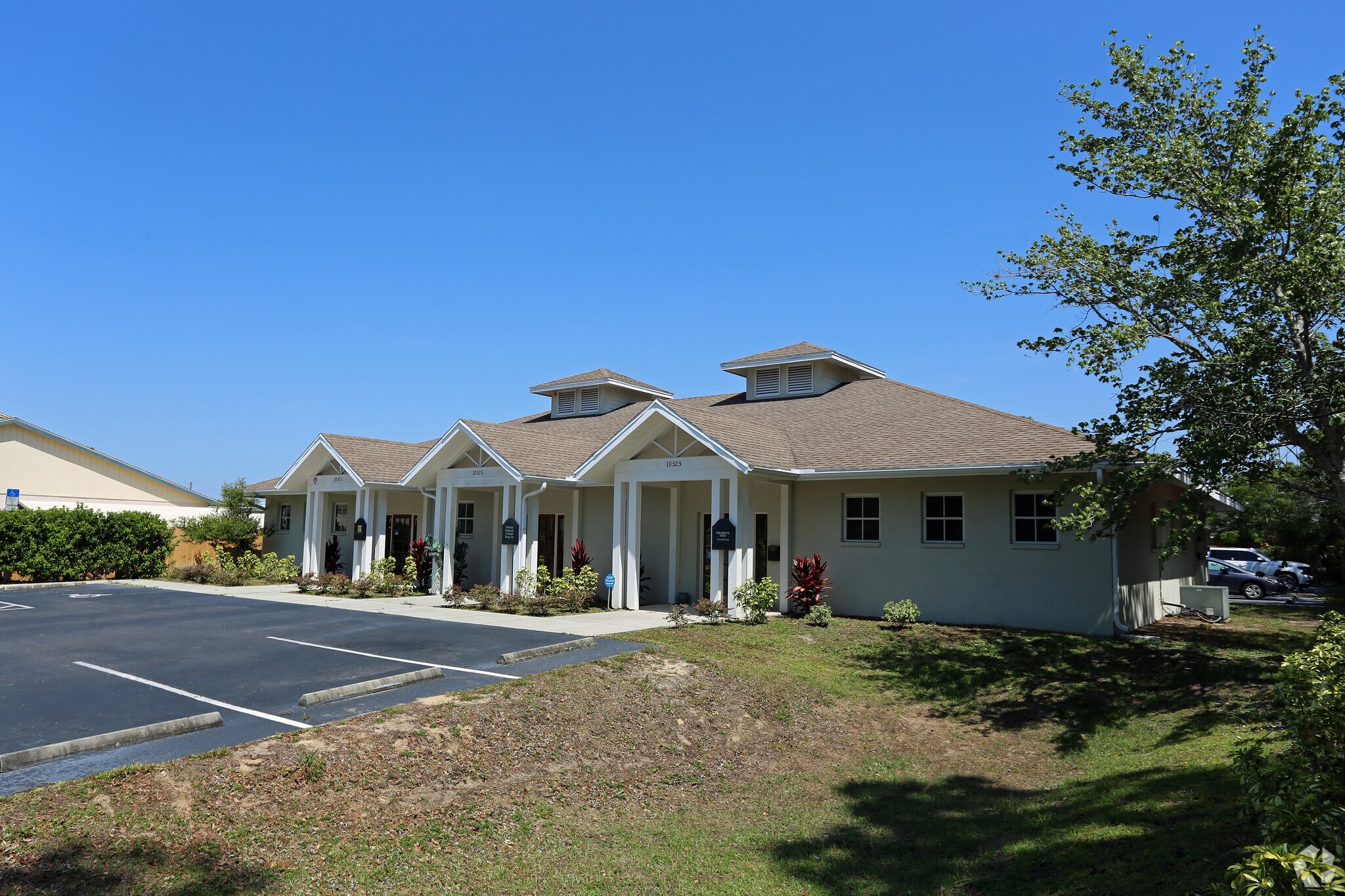 10523 Hearth Rd, Spring Hill, FL for sale Primary Photo- Image 1 of 1
