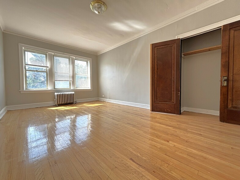 6820 S Michigan Ave, Chicago, IL for sale - Building Photo - Image 2 of 4