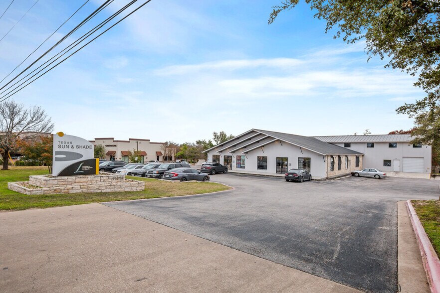 11813 Bee Caves Rd, Bee Cave, TX for sale - Primary Photo - Image 1 of 1
