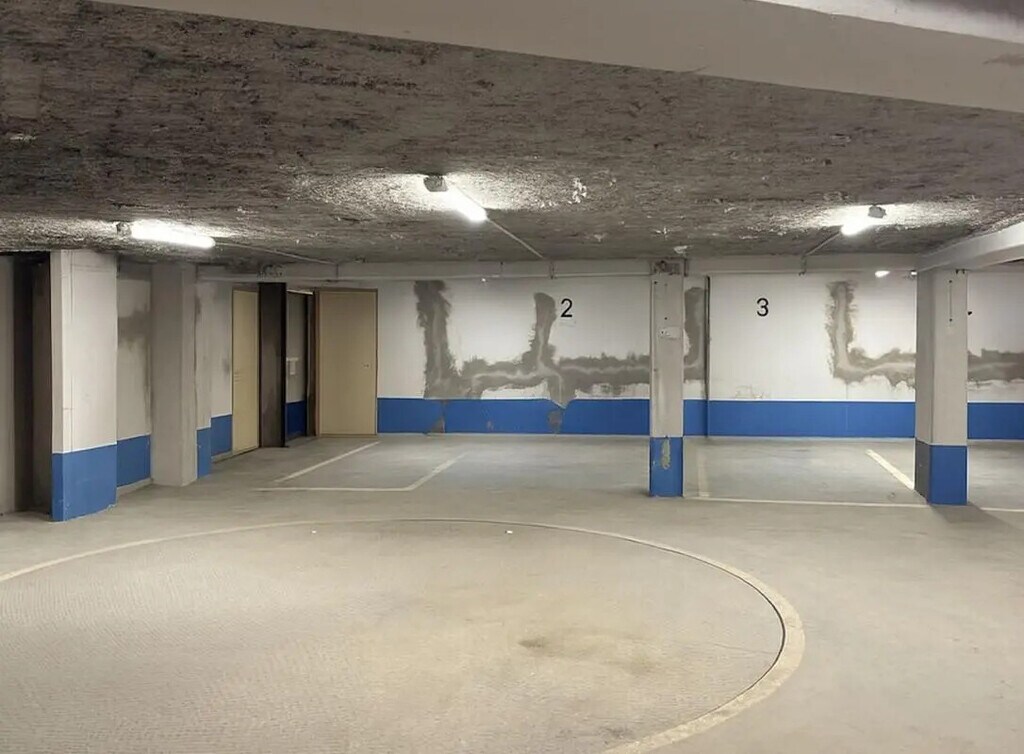 Location Entrepôt 260 m² - Photo 1
