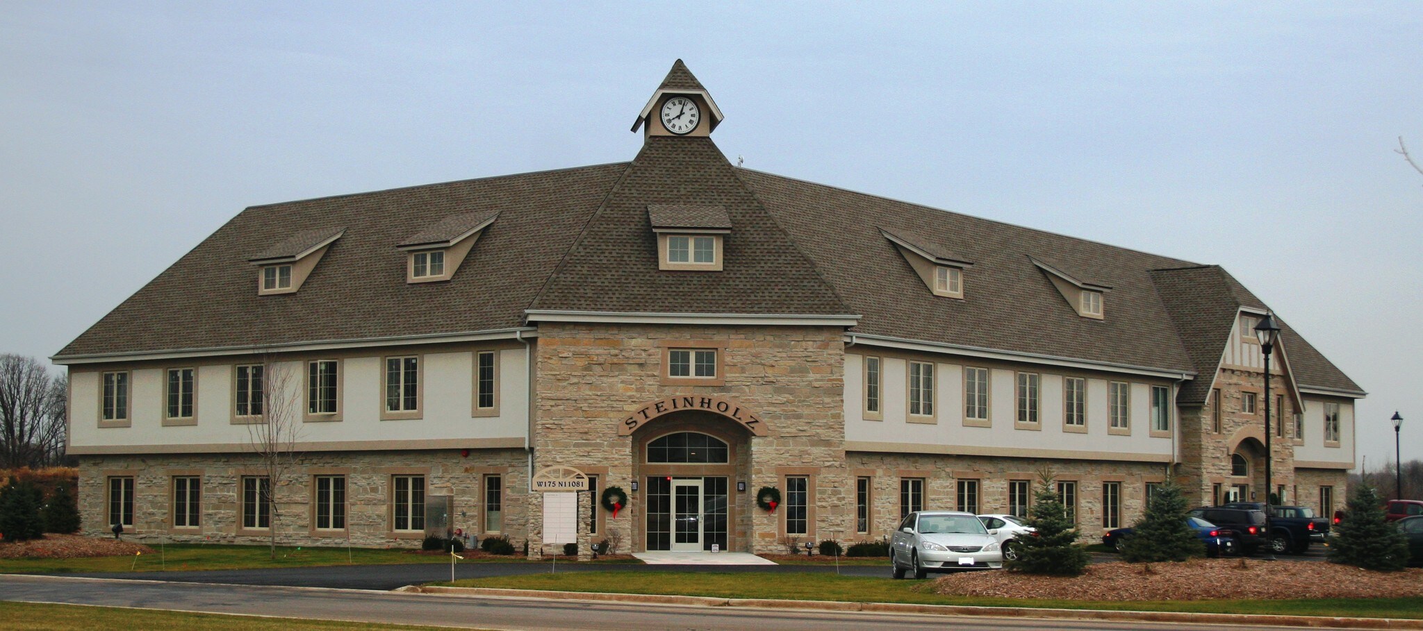 W175N11081 Stonewood Dr, Germantown, WI, 53022 Office Space For Lease