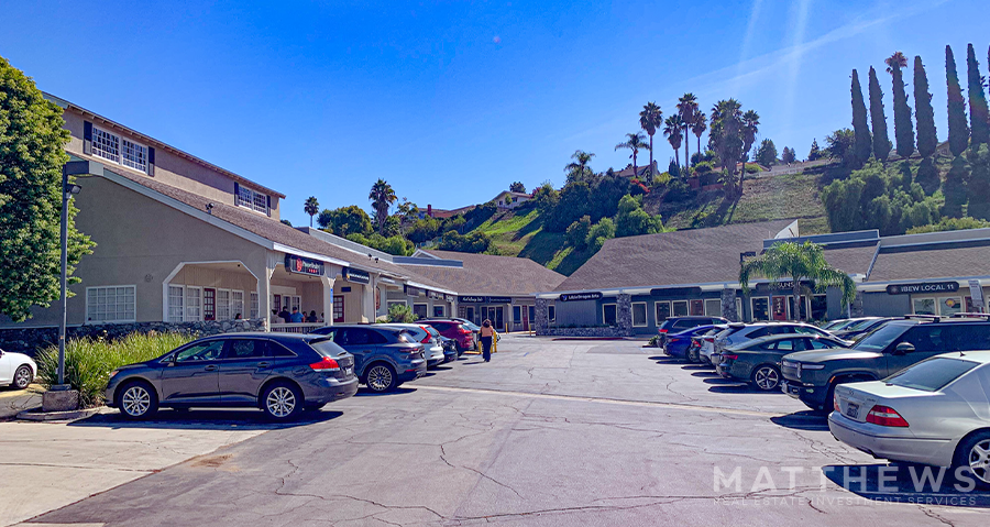 800-884 N Diamond Bar Blvd, Diamond Bar, CA for lease - Building Photo - Image 1 of 4