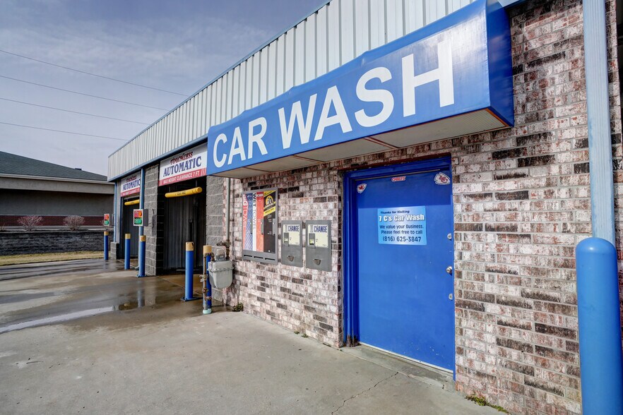 Car Wash Portfolio portfolio of 2 properties for sale on LoopNet.com - Building Photo - Image 2 of 50