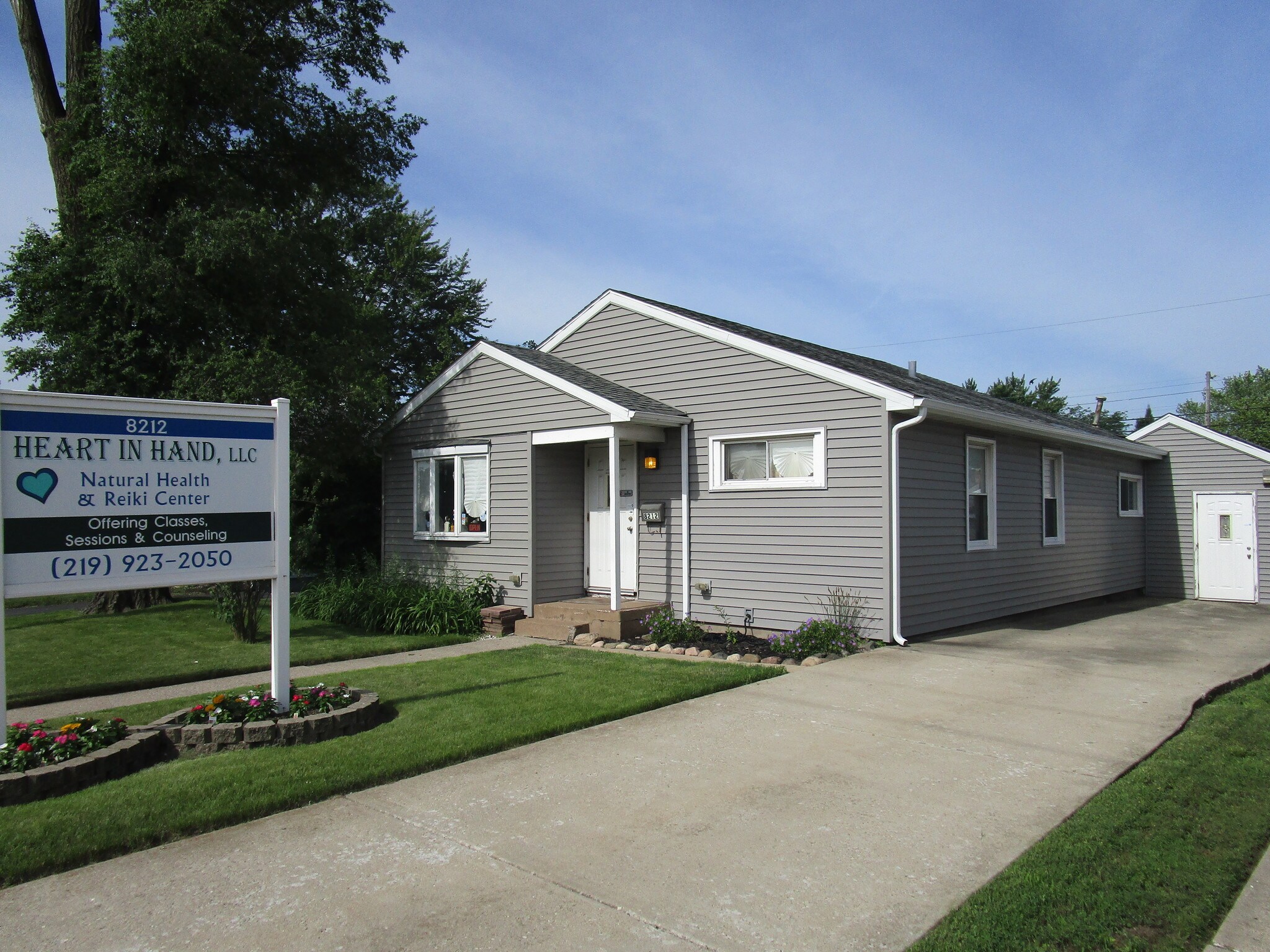 8212 Kennedy Ave, Highland, IN for sale Other- Image 1 of 1