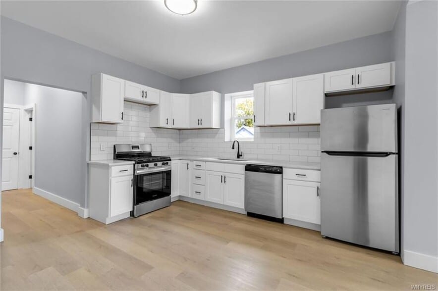 49 William St, Tonawanda, NY for sale - Building Photo - Image 3 of 26