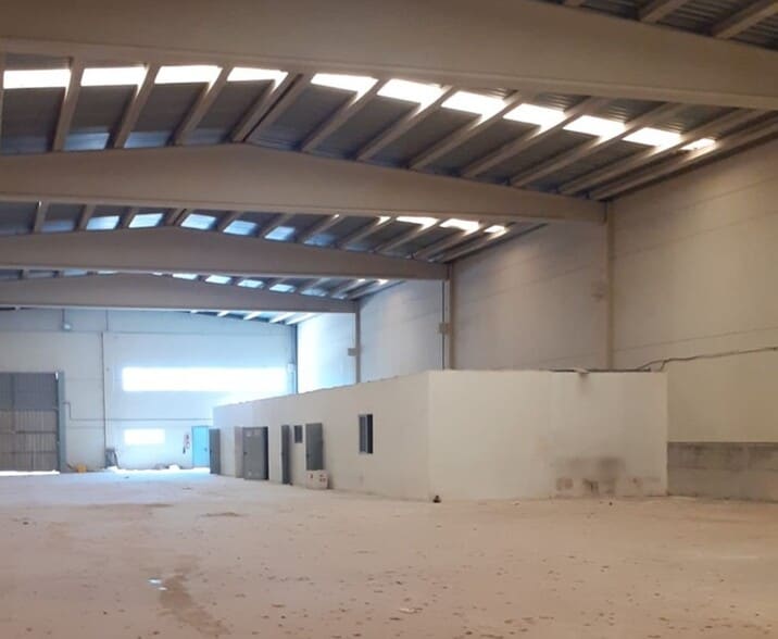 Industrial in La Muela, Zaragoza for sale - Interior Photo - Image 3 of 6