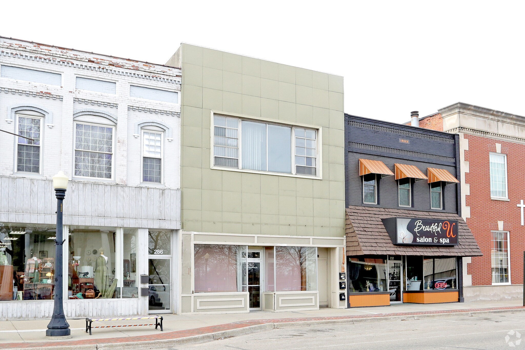 240 W Nepessing St, Lapeer, MI for sale Primary Photo- Image 1 of 1