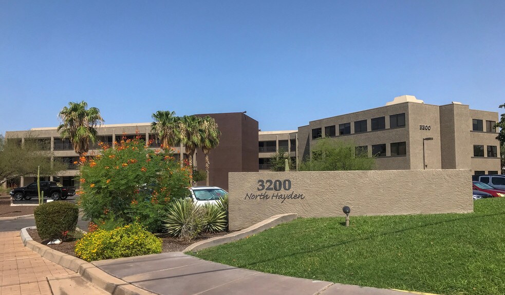 3200 N Hayden Rd, Scottsdale, AZ for lease - Building Photo - Image 2 of 7