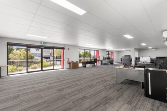 33 Flinders Pde, North Lakes for lease Interior Photo- Image 2 of 4