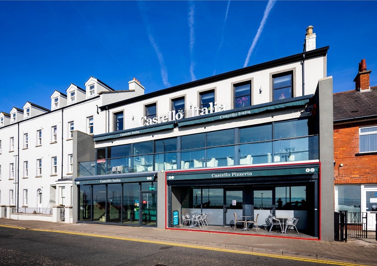 28 Scotch Quarter, Carrickfergus for lease Building Photo- Image 1 of 18