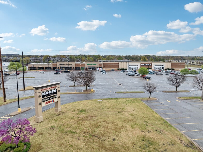 9595 S Delaware Ave, Tulsa, OK for lease - Building Photo - Image 2 of 26