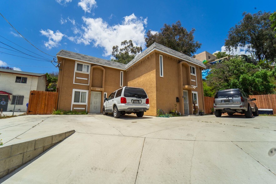 4660 Home Ave, San Diego, CA 92105