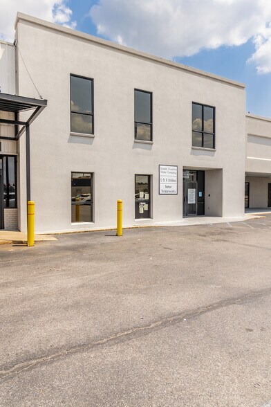 401 Thomas Rd, West Monroe, LA for sale - Building Photo - Image 1 of 1