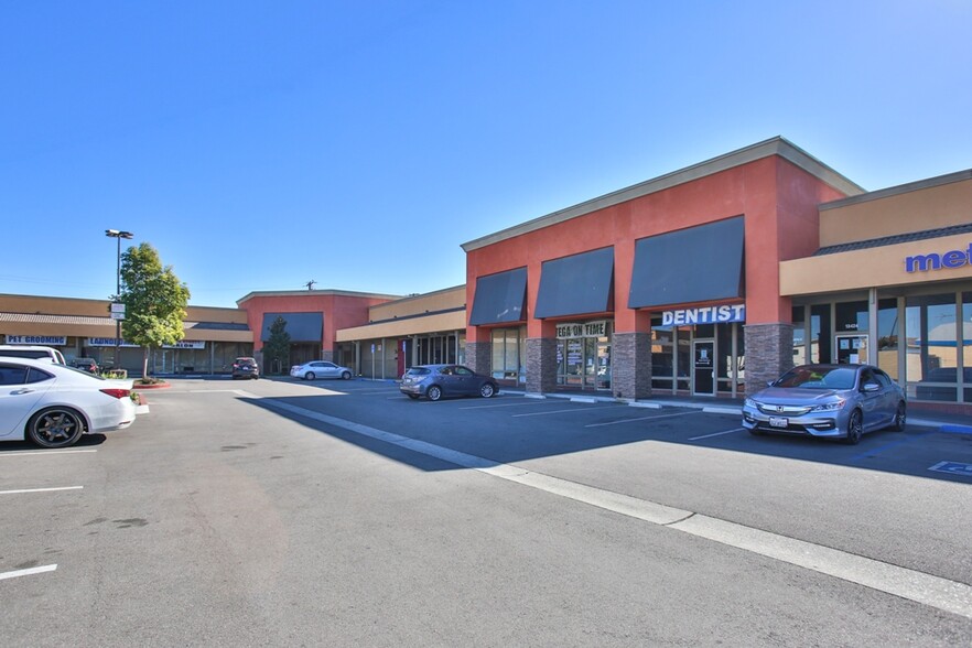 13402-13428 Woodruff Ave, Bellflower, CA for lease - Building Photo - Image 2 of 17