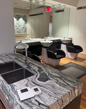 254 Fifth Ave, New York, NY for lease Building Photo- Image 1 of 7