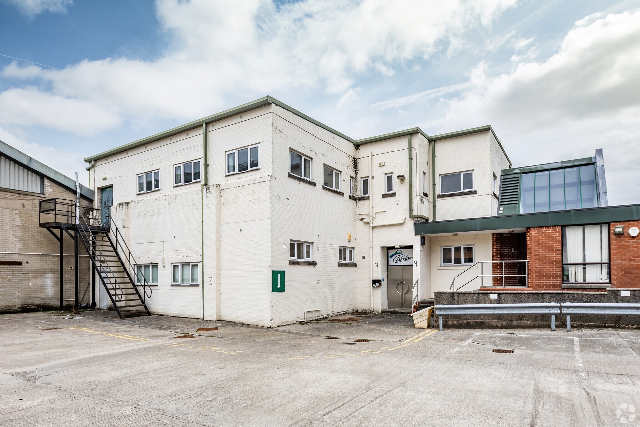 Crooklands Rd, Milnthorpe for lease Building Photo- Image 1 of 2