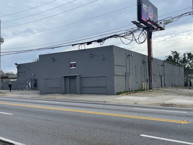 948 Donald Lee Hollowell Pky, Atlanta, GA for lease - Building Photo - Image 3 of 5