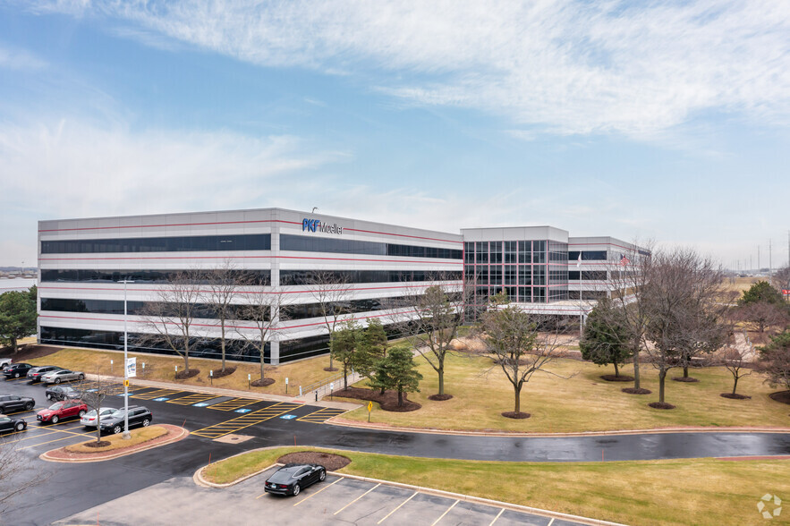 1707 N Randall Rd, Elgin, IL for lease - Building Photo - Image 1 of 12