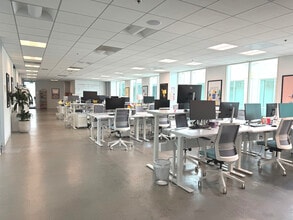 10635 Santa Monica Blvd, Los Angeles, CA for lease Interior Photo- Image 2 of 15