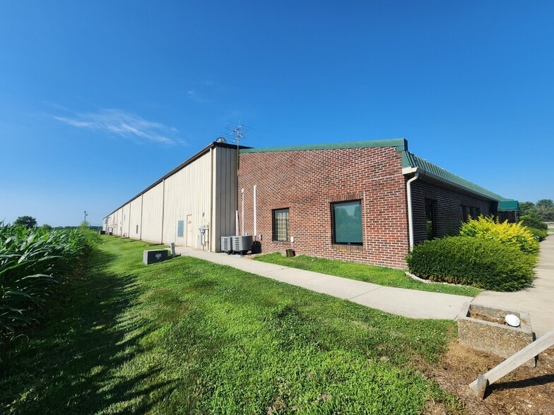 1531 W Tipton St, Seymour, IN for sale - Building Photo - Image 3 of 21