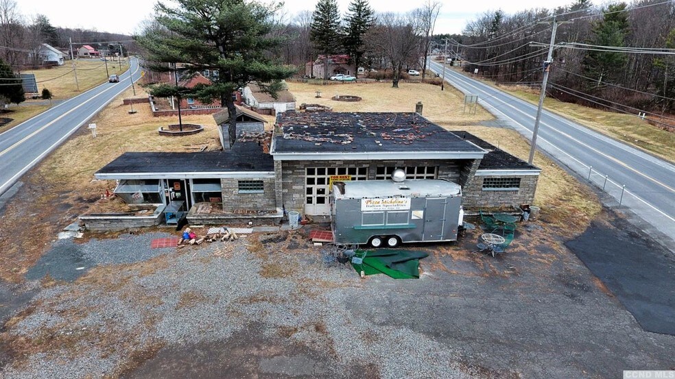 173 Main St, Cairo, NY for sale - Building Photo - Image 1 of 1