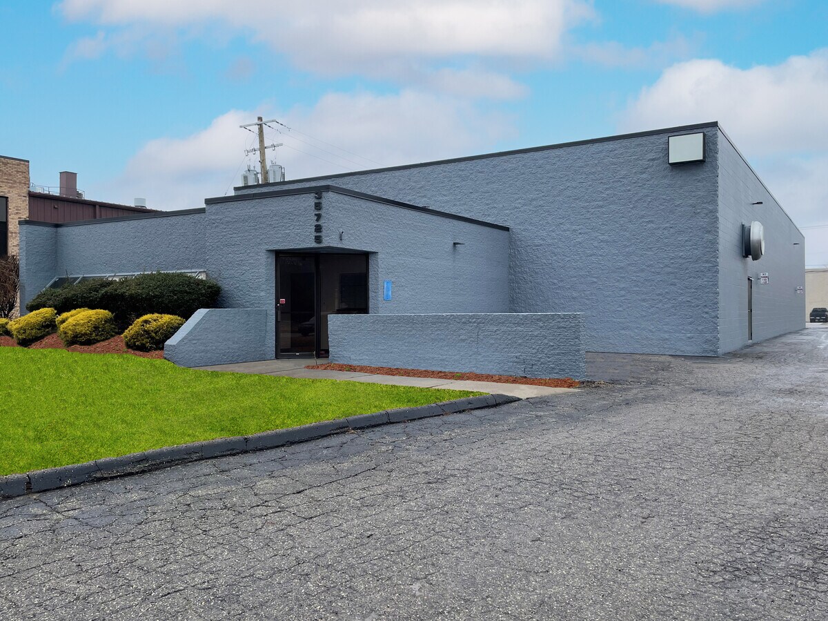 35725 Beattie Dr, Sterling Heights, MI 48312 | LoopNet