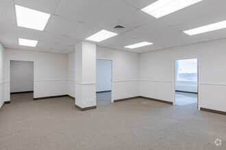 800 E Northwest Hwy, Palatine, IL for lease Interior Photo- Image 2 of 5