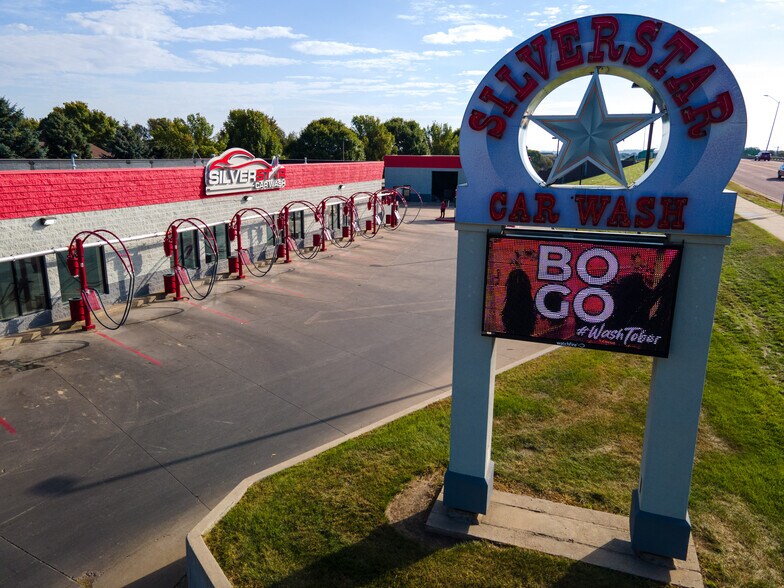 4916 S Marion Rd, Sioux Falls, SD for sale - Building Photo - Image 1 of 6