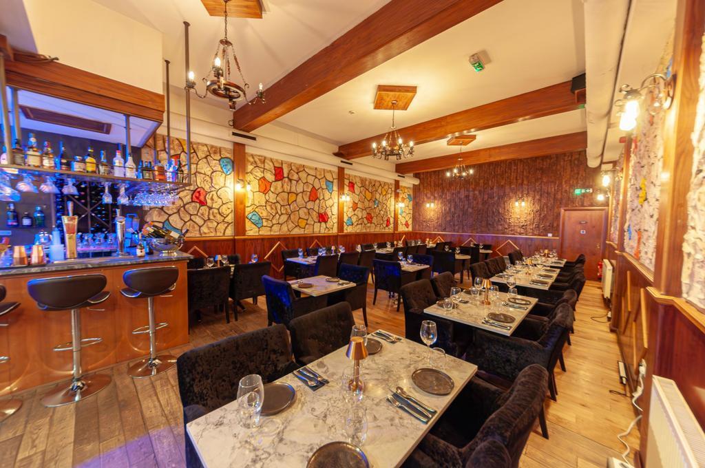 42 Old Church Rd, London for lease Interior Photo- Image 1 of 11