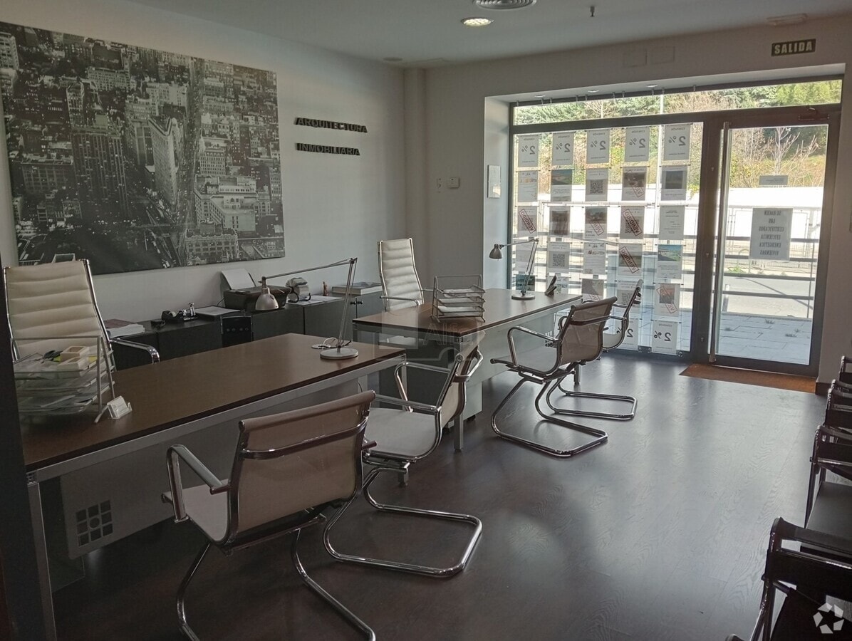 Galapagar, MAD 28420 -  -  - Interior Photo - Image 1 of 3