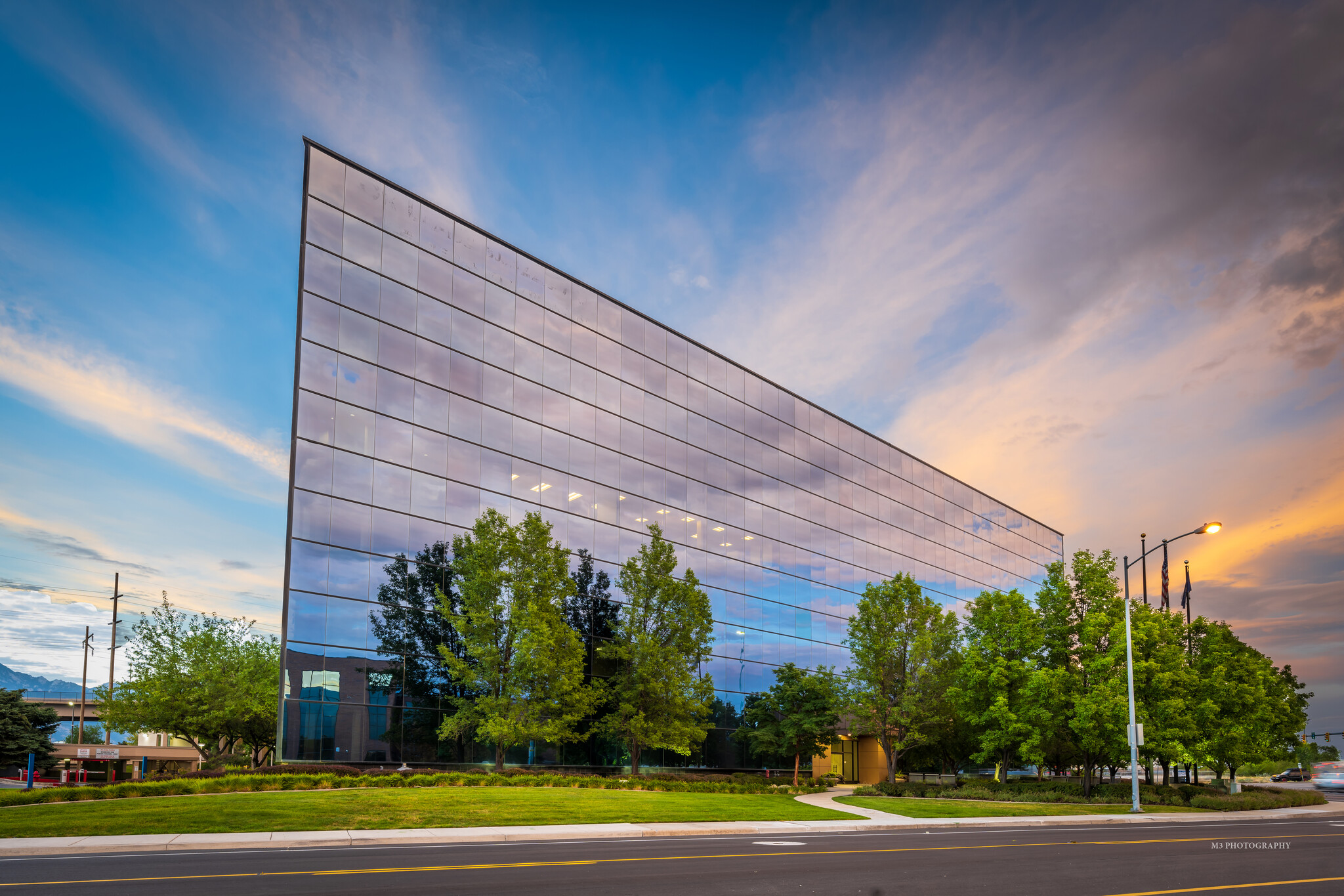 5295 S Commerce Dr, Salt Lake City, UT for lease Building Photo- Image 1 of 11