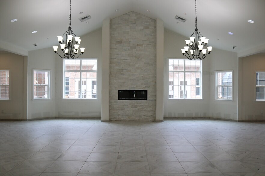 20271 Stone Oak Pkwy, San Antonio, TX for sale - Interior Photo - Image 3 of 16