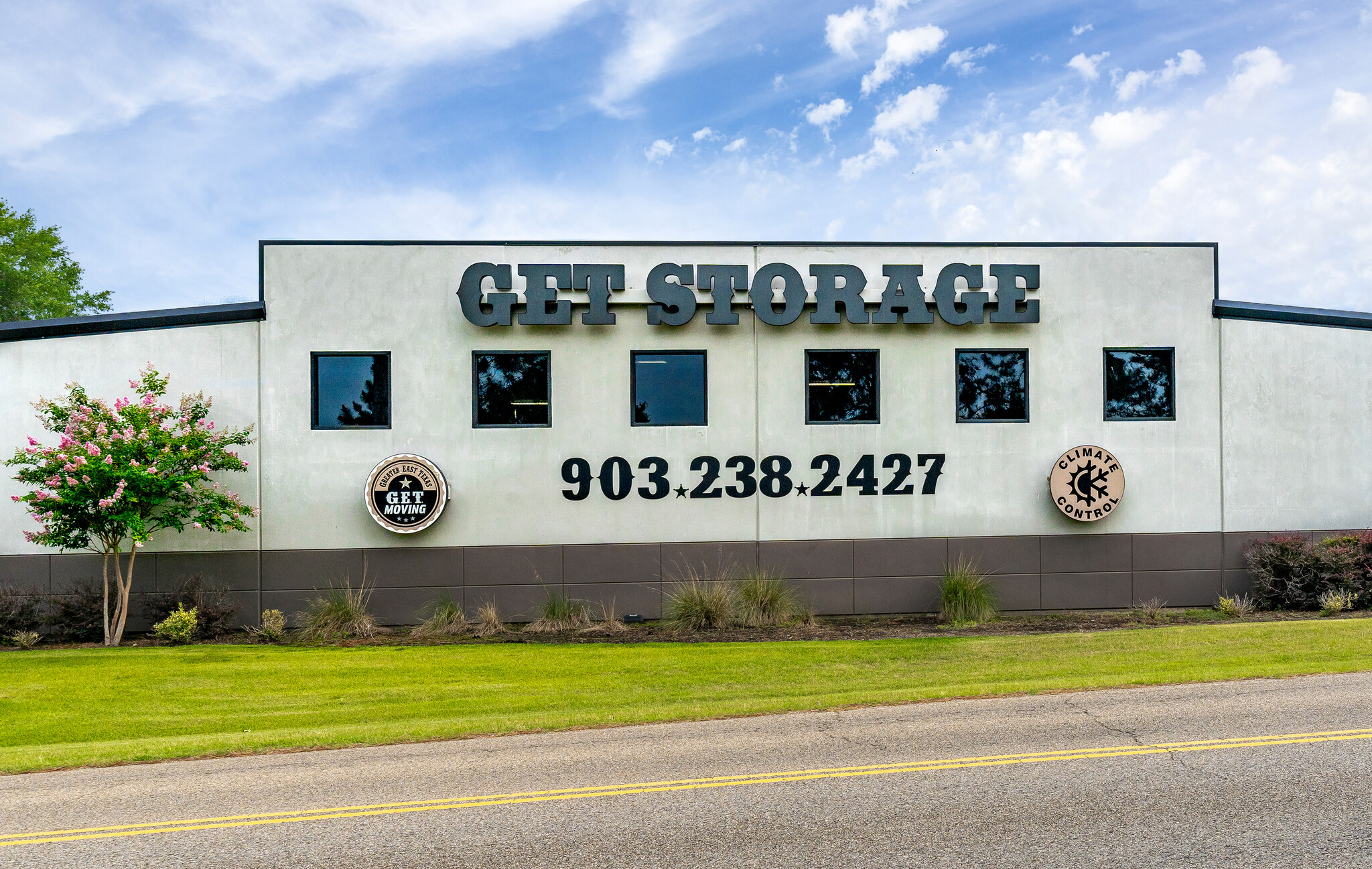 1801 Hollybrook Dr, Longview, TX for sale Primary Photo- Image 1 of 1