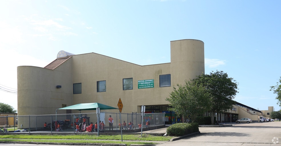 3505 Dairy Ashford Rd, Houston, TX for lease - Building Photo - Image 1 of 3