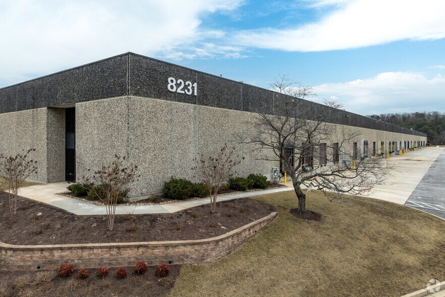 8231 Stayton Dr, Jessup, MD for lease - Building Photo - Image 1 of 2