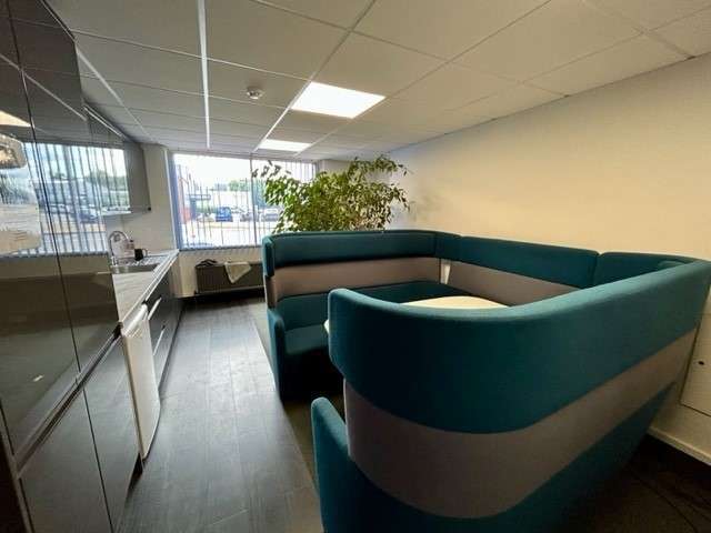 Bone Ln, Newbury for sale - Building Photo - Image 3 of 7