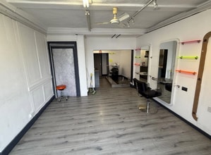 71 High St, Burnham for lease Interior Photo- Image 2 of 3