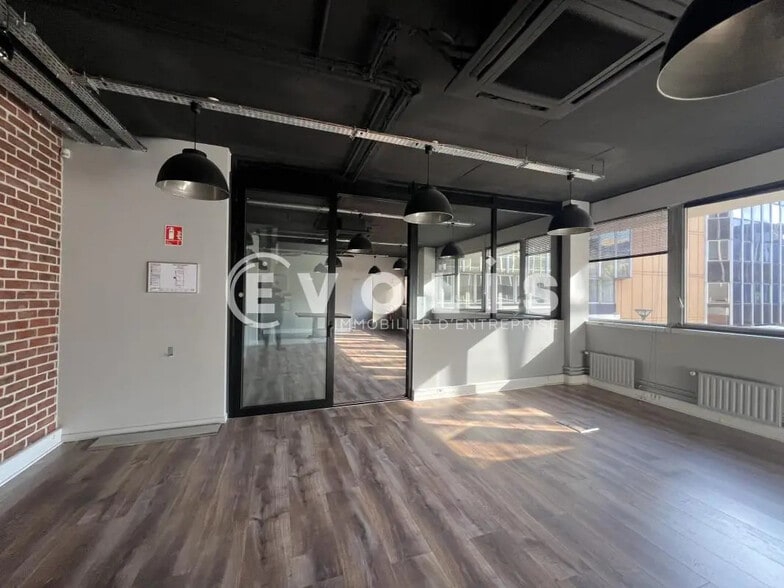 Office in Fontenay-sous-Bois for lease - Interior Photo - Image 2 of 7