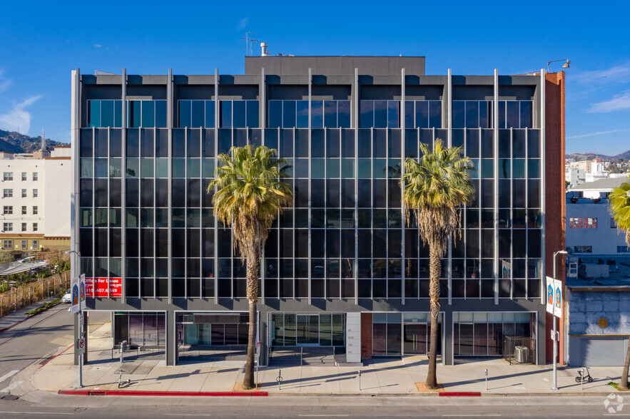 6725 W Sunset Blvd, Los Angeles, CA for lease - Building Photo - Image 2 of 20