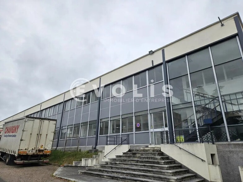 Flex in Villebon-sur-Yvette for lease - Building Photo - Image 1 of 11