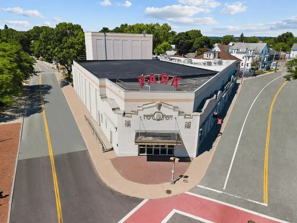 848 Park Ave, Cranston, RI for sale Building Photo- Image 1 of 1